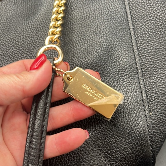 Coach Turnlock Chain Tote Bag - Picture 3 of 10